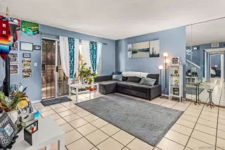 Photo #2: 250042791 Listing