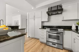 Photo #3: 250042794 Listing