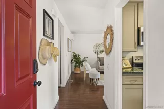 Photo #1: 250042802 Listing