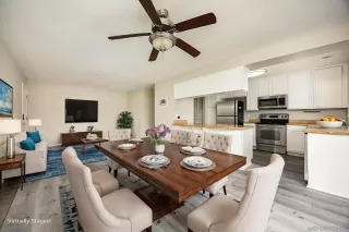 Photo #1: 250042813 Listing