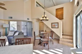 Photo #6: 250042824 Listing