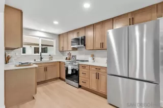 Photo #3: 250042847 Listing 