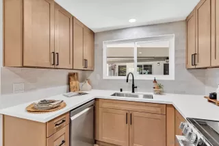 Photo #6: 250042847 Listing 