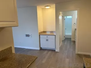 Photo #5: 250042872 Listing 