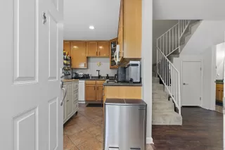 Photo #5: 250042876 Listing 