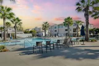 Photo #3: 250042881 Listing