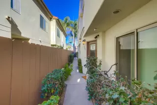 Photo #4: 250042888 Listing