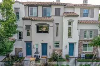 Photo #2: 250042891 Listing