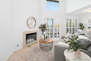 Photo #5: 250042908 Listing