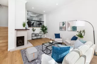 Photo #2: 250042925 Listing