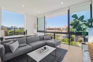 Photo #6: 250042949 Listing