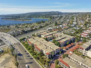 Photo #1: 250042955 Listing