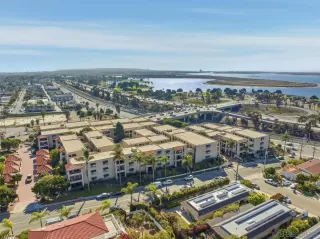 Photo #4: 250042955 Listing