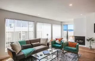 Photo #2: 250042966 Listing