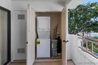 Photo #2: 250042977 Listing