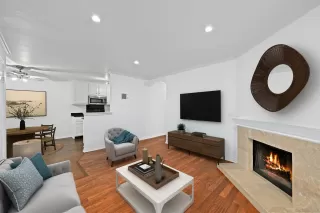 Photo #4: 250042993 Listing