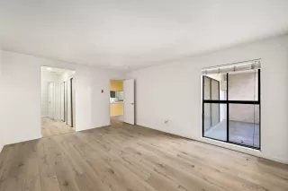 Photo #6: 250042998 Listing