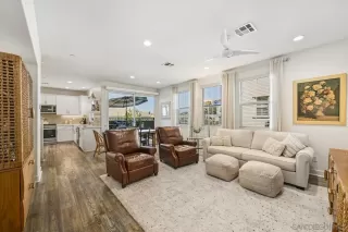 Photo #2: 250043003 Listing