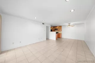 Photo #2: 250043024 Listing