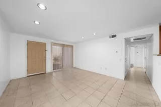 Photo #5: 250043024 Listing