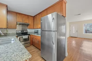 Photo #5: 250043028 Listing 