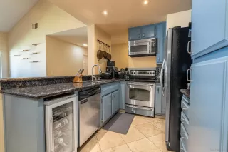 Photo #3: 250043031 Listing 