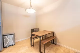 Photo #4: 250043031 Listing 