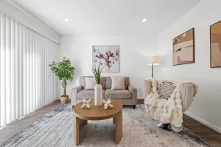 Photo #3: 250043084 Listing 