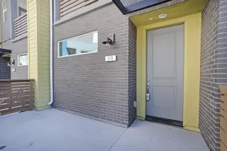 Photo #5: 250043131 Listing