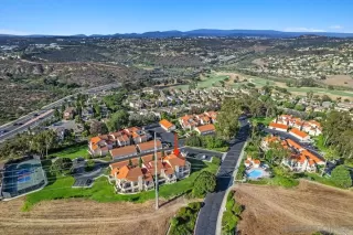 Photo #1: 250043158 Listing 