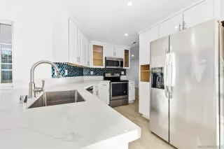 Photo #3: 250043173 Listing