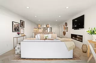 Photo #5: 250043272 Listing