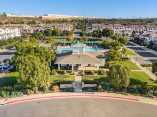 Photo #5: 250043285 Listing