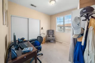 Photo #4: 250043308 Listing