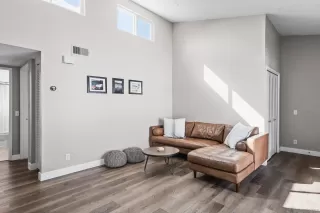 Photo #3: 250043364 Listing