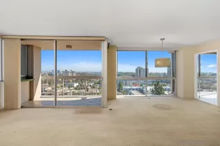 Photo #6: 250043366 Listing