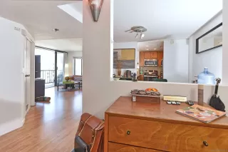 Photo #1: 250043369 Listing