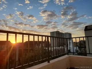 Photo #2: 250043381 Listing