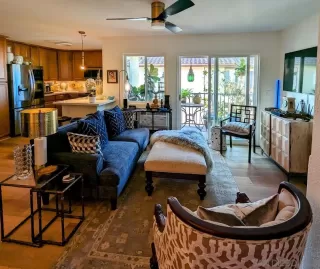 Photo #3: 250043381 Listing