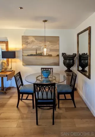 Photo #5: 250043381 Listing