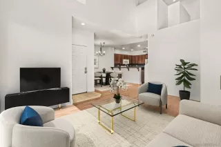 Photo #3: 250043418 Listing