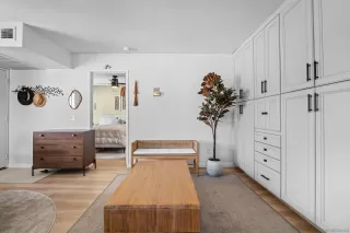 Photo #1: 250043427 Listing