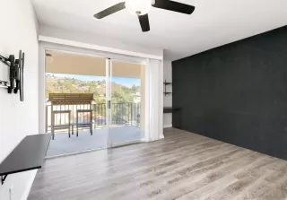 Photo #6: 250043468 Listing