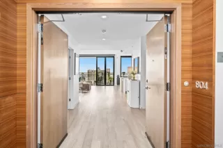 Photo #1: 250043472 Listing