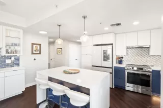 Photo #3: 250043476 Listing