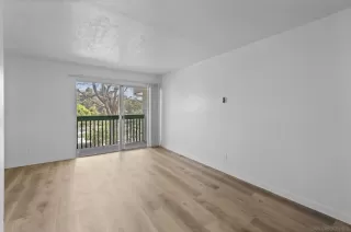 Photo #3: 250043478 Listing