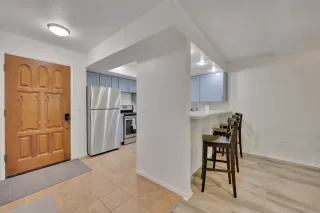 Photo #2: 250043490 Listing