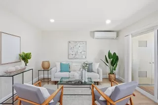 Photo #1: 250043521 Listing