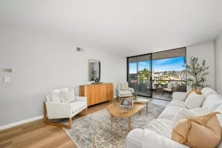 Photo #4: 250043523 Listing