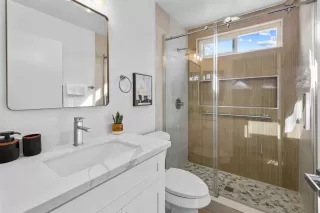 Photo #4: 250043526 Listing